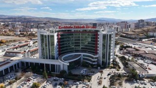 Doktorların e-imzasını kullanarak yeşil reçeteli ilaç yazan kamu personeli gözaltına alındı