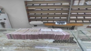 Dolandırıcılara 380 bin TL gönderecekken polis engelledi