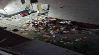 Dünyanın gözde turizm şehri Marmaris, çöp kente döndü