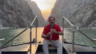 Dünyanın ikinci büyük kanyonunda klarnet resitali