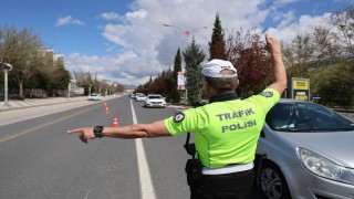 Düzcede 440 hızlı sürücü radara girdi