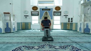 Düzcede camiler temizleniyor