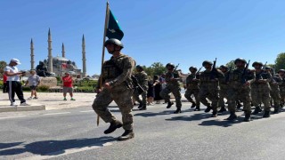 Edirnede 30 Ağustos coşkusu: Mehmetçiğin zafer yürüyüşü dosta güven, düşmana korku saldı