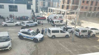 Edirnede dehşet: Eşini ve oğlunu öldürüp bileklerini kesti