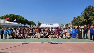 Efeler Gençlik Kampında öğrencilere afet farkındalık eğitimi