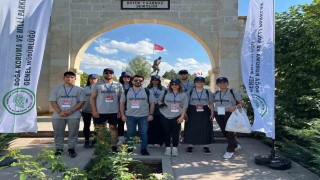 Ege Üniversitesi öğrencileri ‘Kocatepe Zafer Yürüyüşüne katıldı