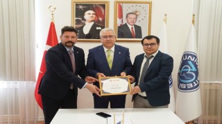 Ege Üniversitesinden Dr. Öğr. Üyesi Veysel Baya BAGEP 2025 ödülü