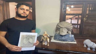 Eğitim almadan doğuştan gelen yeteneğiyle yaptığı eserler görenleri şok ediyor