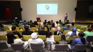 Eğitim Bilimci Paşayev eğitimcilere etkili öğretme yöntemlerini anlatacak