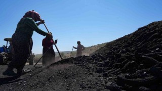Ekmeğini kömürden çıkaranlar: Mevsimlik kömür işçileri