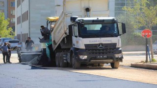 Elazığda asfalt seferberliği sürüyor