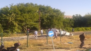 Elazığda otomobil takla attı: 1 yaralı