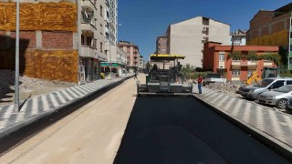 Elazığda yol yenileme çalışmaları devam ediyor