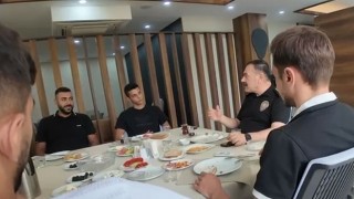 Emniyet Müdürü Sarıbuva, Motor Tutkunu Gençlerle Kahvaltıda Buluştu