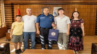 Emniyet Müdürü Yılmazdan LGSde başarılı olan öğrencilere tebrik