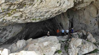 Engizek Yaylasındaki mağara turizme kazandırılmayı bekliyor