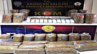 Erzincanda 480 paket kaçak tütün ele geçirildi