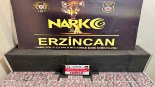 Erzincanda 643 adet sentetik ecza maddesi ele geçirildi