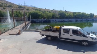 Erzincanda ilaçlama ekipleri iş başında