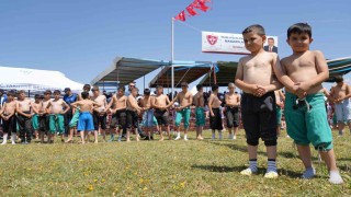 Erzurum Ovasında güreş festivali