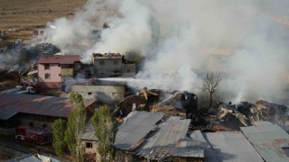 Erzurumda köyde çıkan yangın 6 saat sonra kontrol altına alındı