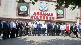 Esenyurt Belediye Başkan Vekili Aksoy, kahvaltı programında hizmetleri anlattı