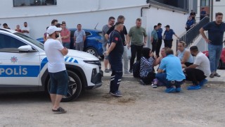 Eşini ve oğlunu öldüren şahıs bıçakla intihara kalkıştı