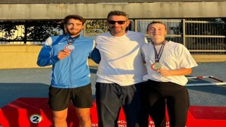 Eskişehirli atletlerden hurdles cup yarışında çifte madalya