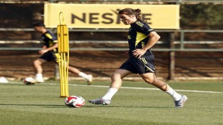 Fenerbahçe, Feyenoord maçı hazırlıklarına ara vermeden başladı