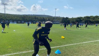 Fenerbahçe, Feyenoord maçı hazırlıklarını tamamladı