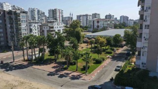 Ferdi Zeyrekin adı Muratpaşada bir parkta yaşatılacak