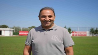 Fuat Çapa: UEFA listesine 2 yabancı oyuncu ekleyeceğiz
