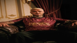 Galatasaray alternatif formasını tanıttı
