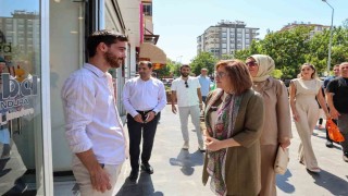 Gaziantep Büyükşehirden kent genelinde asfalt seferberliği