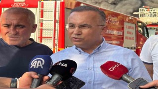 Gaziantep Valisi Çeber: Yangını başka bir fabrikaya sirayet etmeden söndürmeye gayret ediyoruz