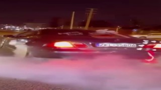 Gelin arabasıyla yolu kapatıp lastik yaktılar: Araç trafikten men edildi