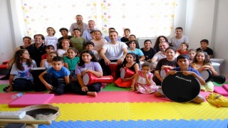 Girne Mansuroğlu Kültür Merkezinde minikler sanat coşkusu  yaşadı