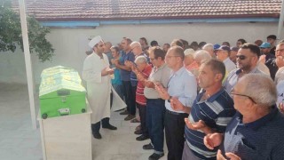 Göçük altında kalarak hayatını kaybeden Ahmet Güney son yolculuğuna uğurlandı