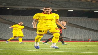 Göztepede Romulo yoksa Janderson var