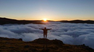 Gümüşhane zirvelerinden masalsı manzaralar