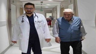 Günde 4 makineyle nefes alan hasta balon genişletme ve PRP tedavisi ile sağlığına kavuştu