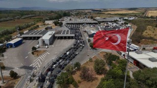 Gurbetçiler dönüş yolunda: Hasret ve hüzün Kapıkulede