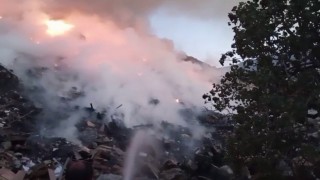 Hafriyat alanında çıkan yangın korkuttu