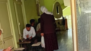 Hakkaride dilencilik yapan kadını memleketine gönderdiler