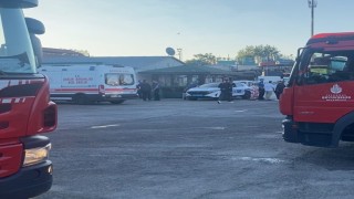 Haydarpaşa Limanındaki gemi yangınında bir kişi sırtından hafif yaralandı