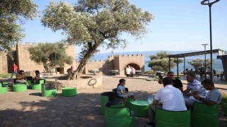 Hereke Kalesine ziyaretçilerden tam not