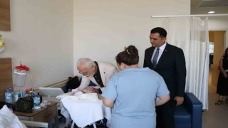 İl Sağlık Müdürü Bildirici, Eskişehir Şehir Hastanesini ziyaret etti