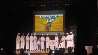 İlk kez din görevlilerinin profesyonel bir tiyatro performansıyla sahne aldı