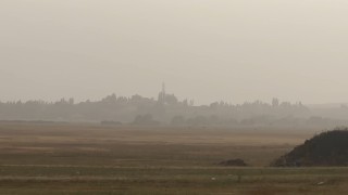 Irak ve Suriyeden gelen toz bulutu Yüksekovayı kapladı