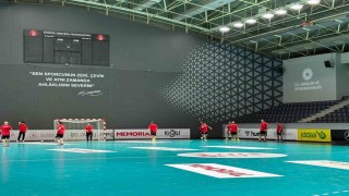 İşitme Engelliler A Milli Erkek Hentbol Takımı, olimpiyat hazırlıklarını sürdürüyor
